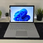 Laptop Microsoft Surface Book 2 i5 7th/8GB/256GB/3K TOUCH