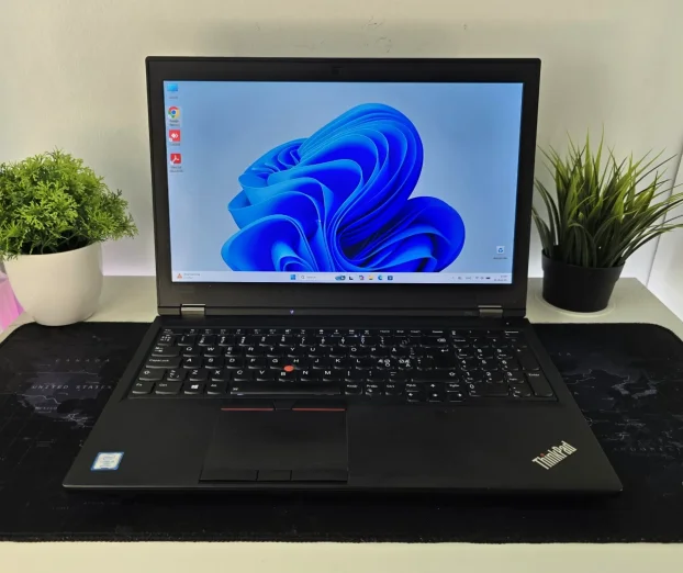 Laptop Lenovo ThinkPad P53 i7 9th/32GB/1TB NVMe/T2000 Laptop Lenovo ThinkPad P53 i7 9th/32GB/1TB NVMe/T2000 - Slika 1