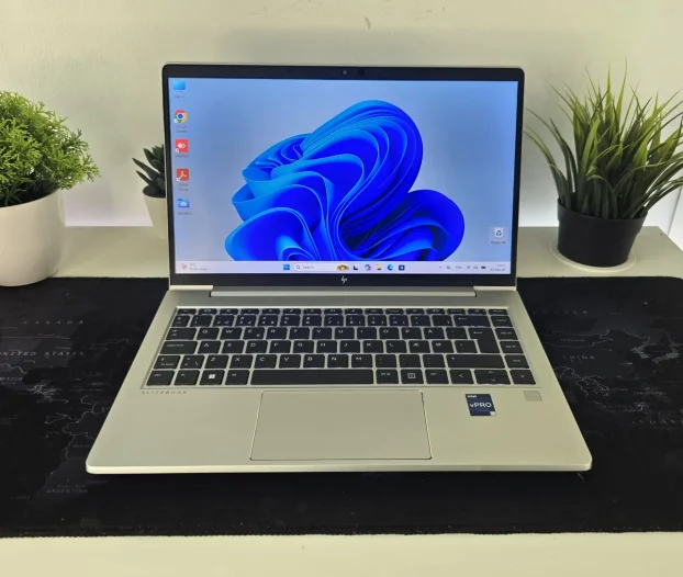 Laptop HP EliteBook 640 G10 i5 13th/16GB/512GB NVMe/14″ FHD
