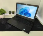 Laptop Fujitsu LIFEBOOK U757 i3 7th/8GB/256GB NVMe/15.6″