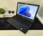 Laptop Fujitsu LIFEBOOK U757 i5 7th/8GB/256GB NVMe/15.6″ FHD