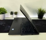 Laptop Fujitsu LIFEBOOK U757 i5 7th/8GB/256GB NVMe/15.6″ FHD