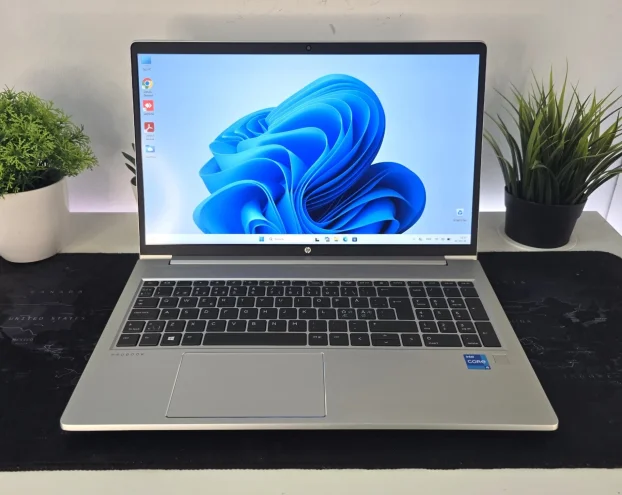 Laptop HP ProBook 450 G8 i5 11th/16GB/256GB NVMe/FHD IPS